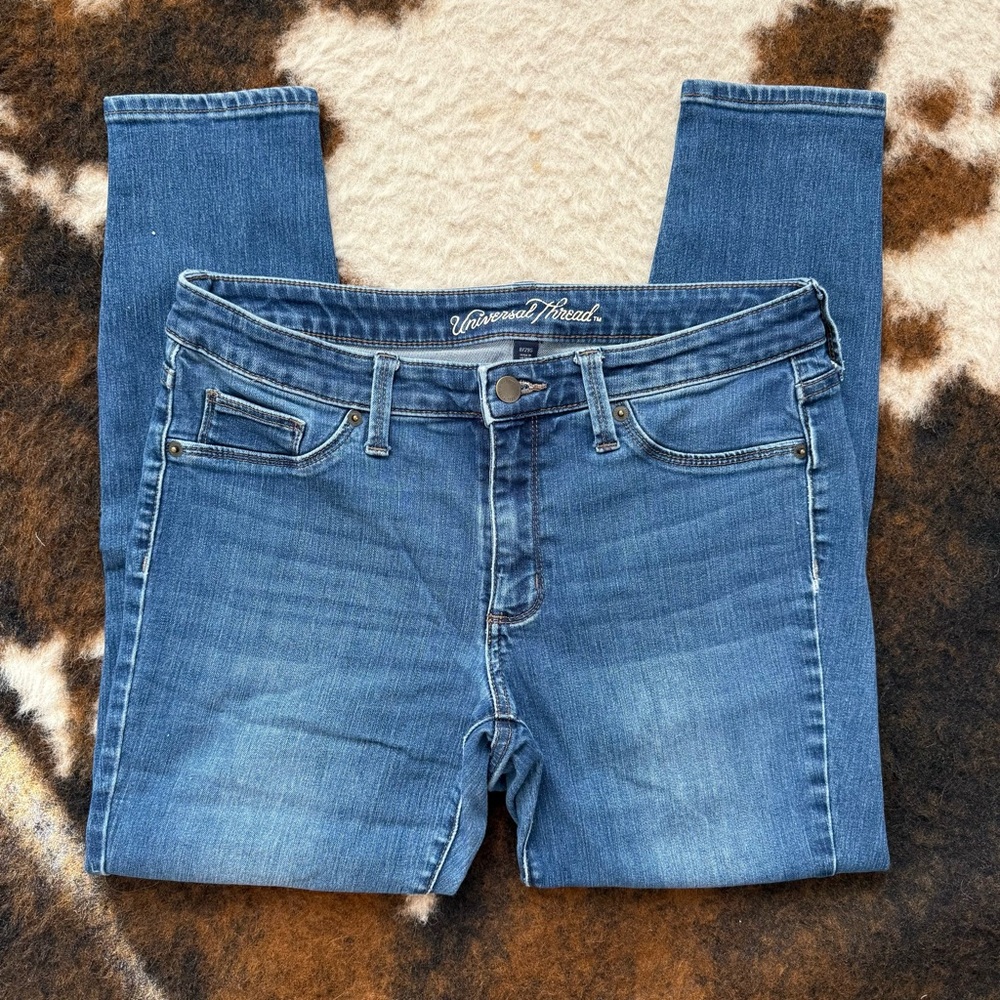 Universal Thread mid-rise skinny jeans